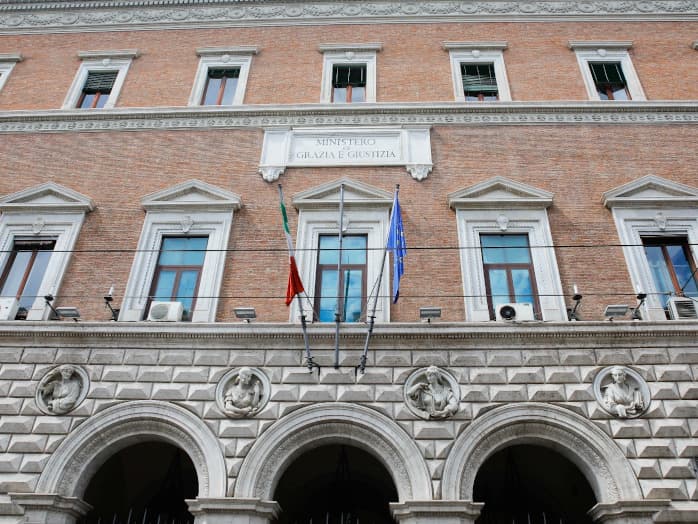 Home - Procura di Roma